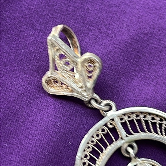 Vintage Filigree Ankeh Key Pendant - Picture 17 of 17